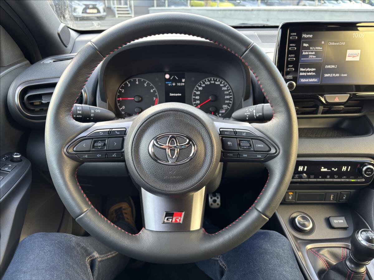 Toyota GR Yaris Hatchback 1,6 l 192 kw