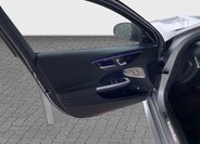Mercedes-Benz Třídy C Sedan 2,0 l 145 kw