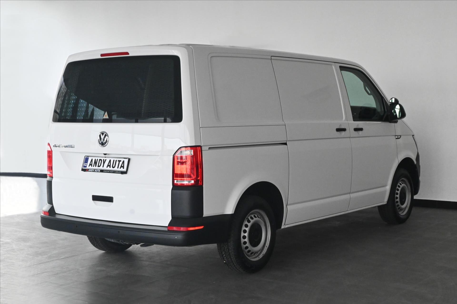 Volkswagen Transporter Skříň 2,0 l 84 kw
