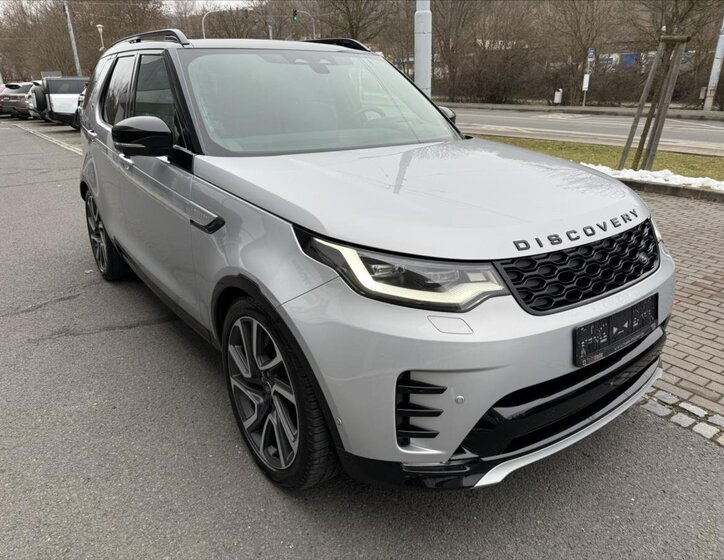 Land Rover Discovery 5