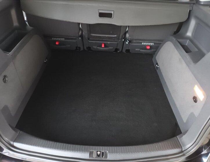 Volkswagen Touran MPV 1,4 l 103 kw