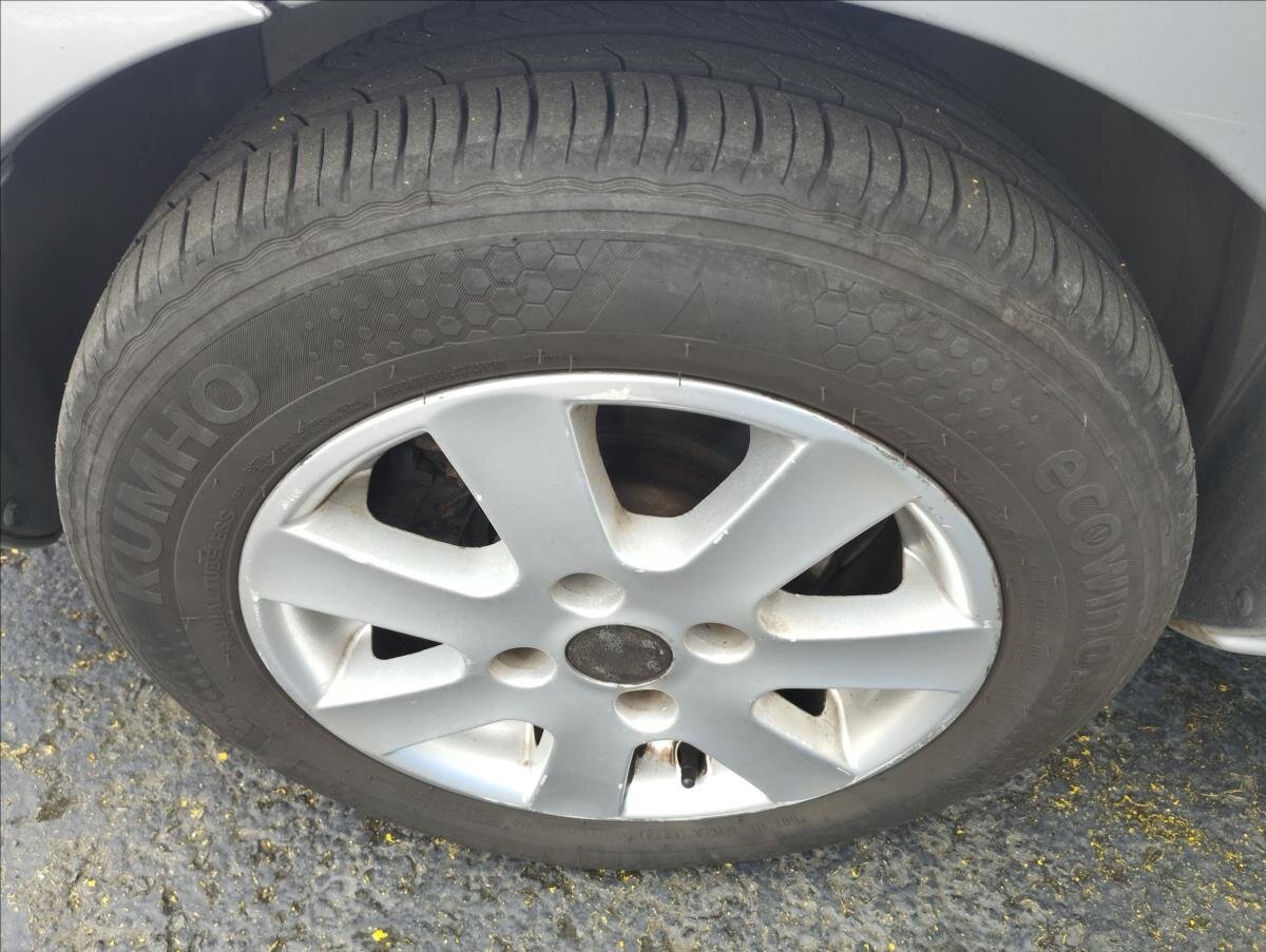 Mazda 2 Hatchback 1,2 l 55 kw