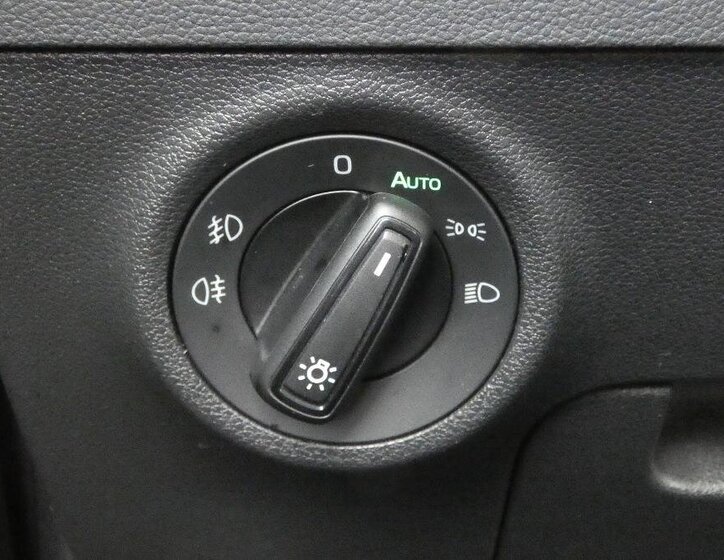 Škoda Karoq SUV / Terénní 1,5 l 110 kw