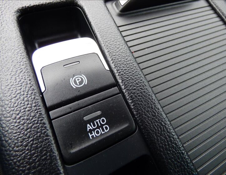 Volkswagen Passat Kombi 1,4 l 115 kw