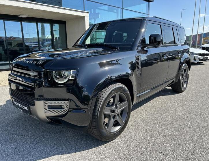Land Rover Defender 5