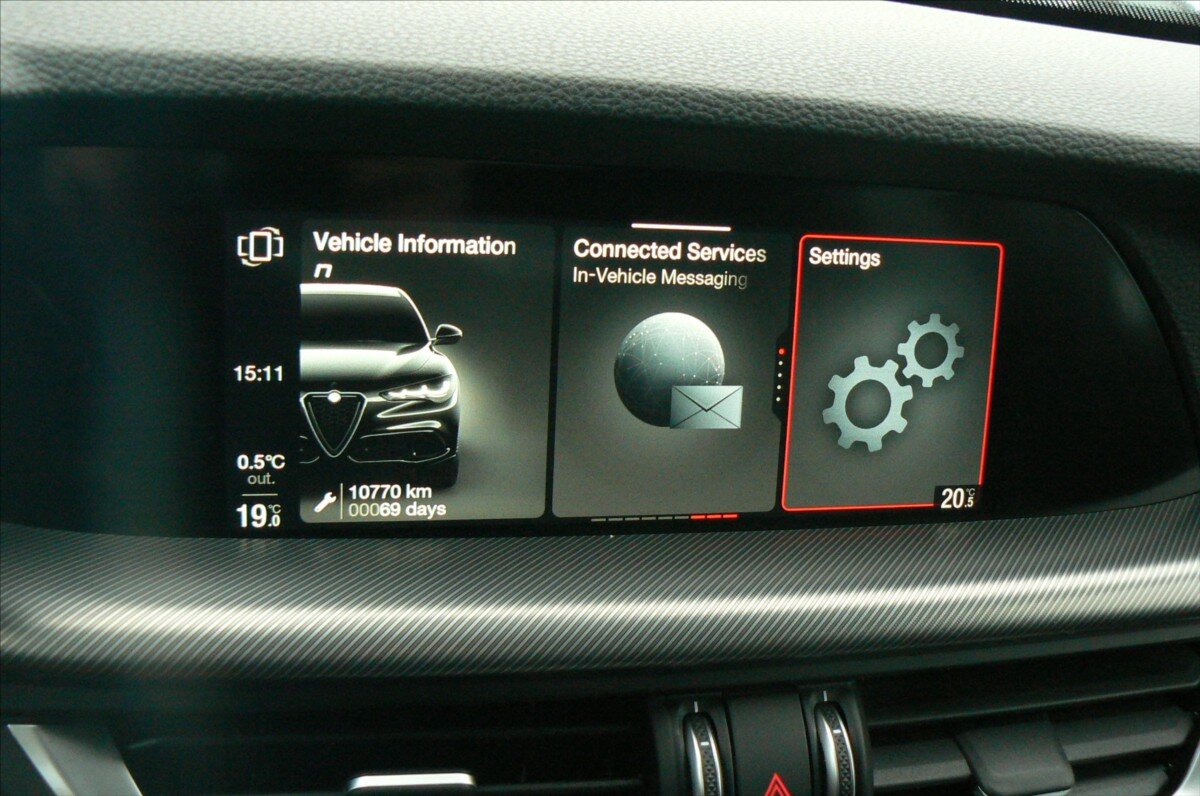 Alfa Romeo Stelvio SUV 2,1 l 154 kw