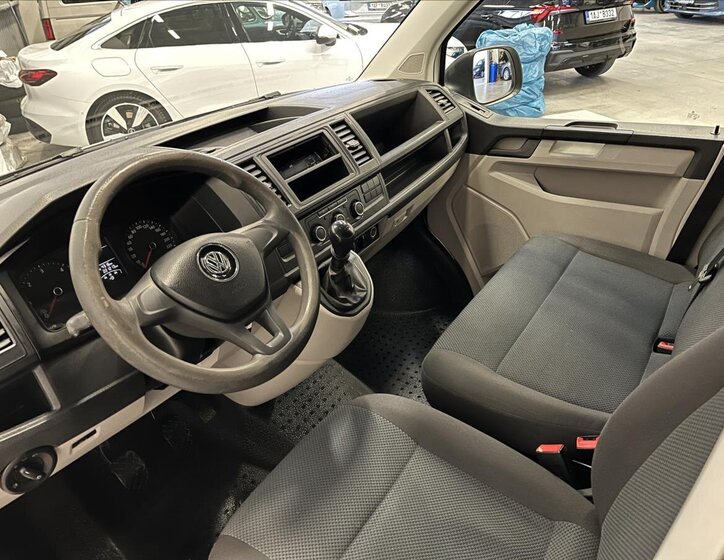 Volkswagen Transporter Kombi 2,0 l 75 kw