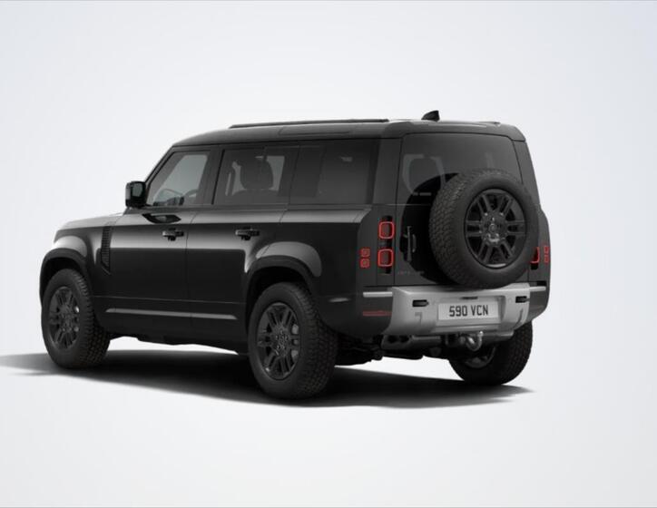 Land Rover Defender 4