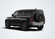 Land Rover Defender 4
