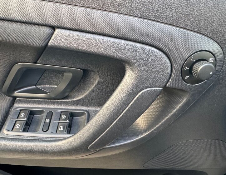 Škoda Roomster Kombi 1,2 l 63 kw