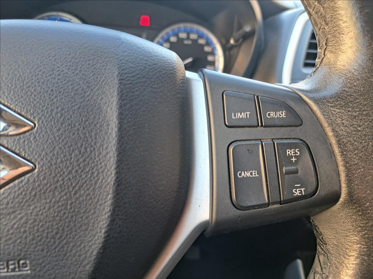 Suzuki SX4 S-Cross Hatchback 1,6 l 88 kw