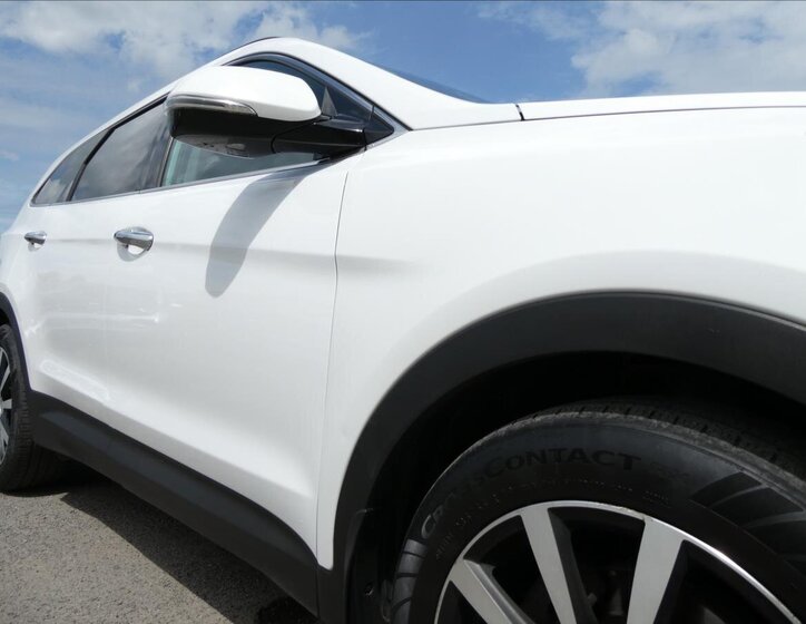 Hyundai Grand Santa Fe 14