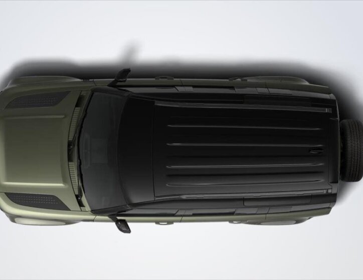 Land Rover Defender 4