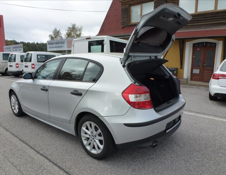 BMW Řada 1 19