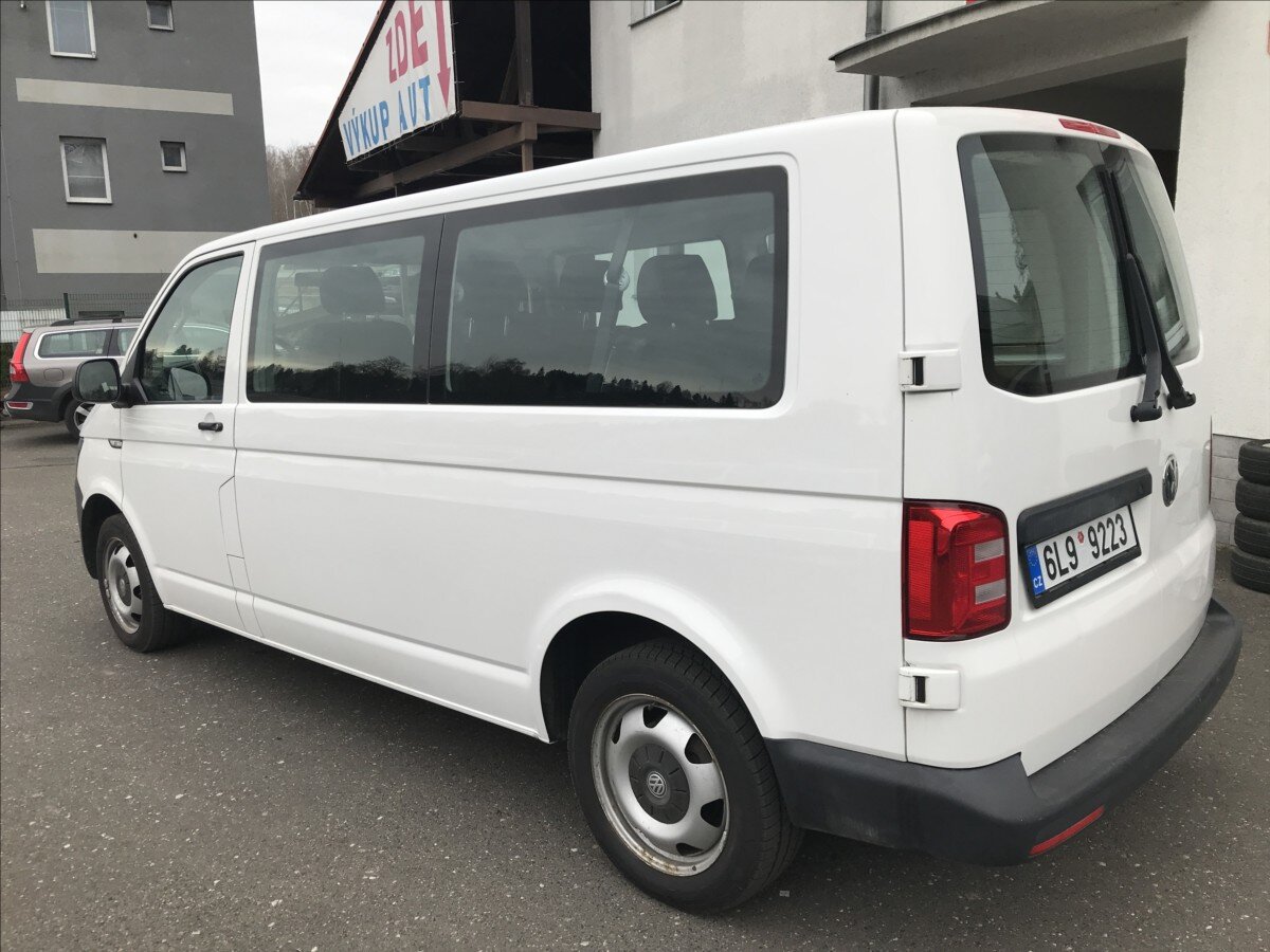 Volkswagen Transporter Kombi 2,0 l 110 kw