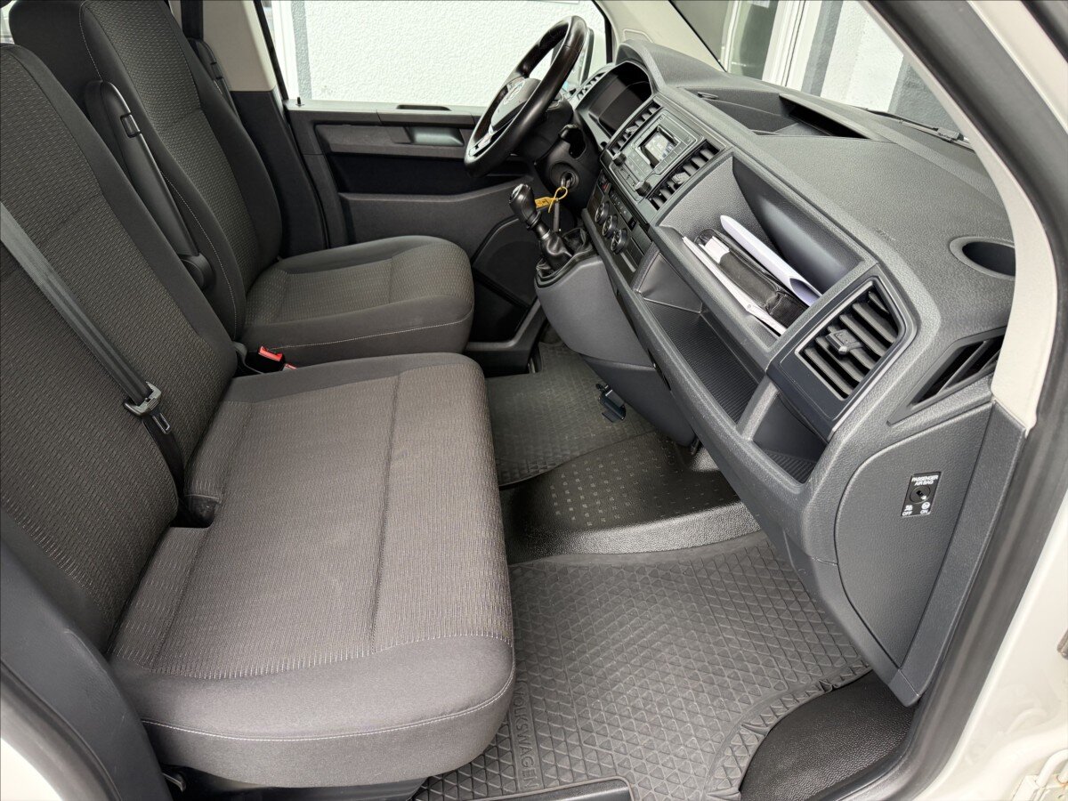 Volkswagen Caravelle MPV 2,0 l 110 kw