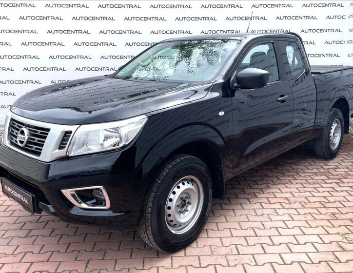 Nissan Navara 3