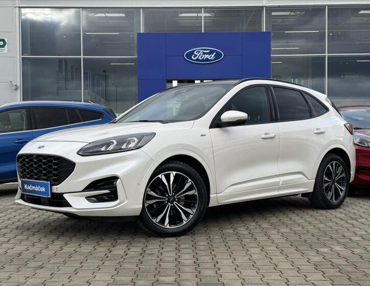Ford Kuga 1