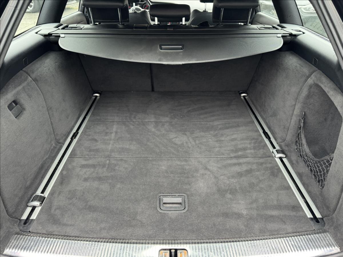 Audi A6 Kombi 3,0 l 176 kw