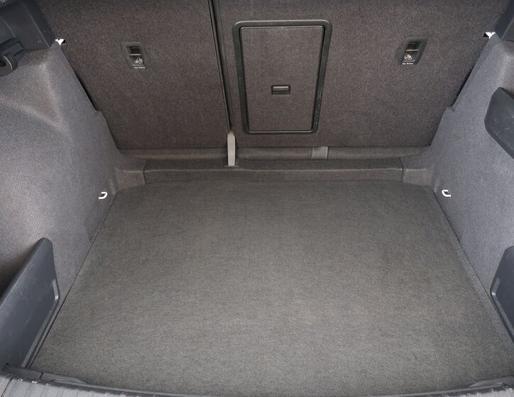 Škoda Karoq Kombi 999,0 85 kw