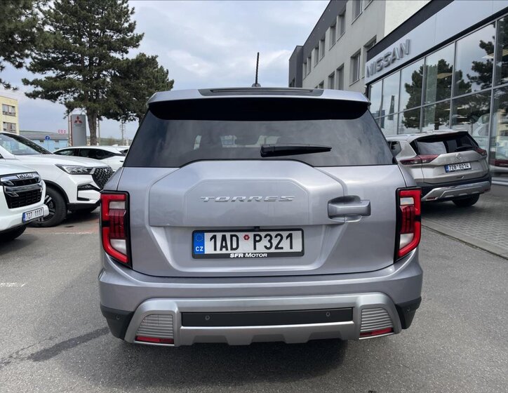 SsangYong Torres SUV / Terénní 1,5 l 120 kw