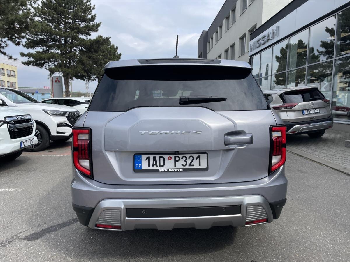SsangYong Torres SUV / Terénní 1,5 l 120 kw