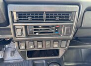 Lada Niva SUV 1,7 l 61 kw