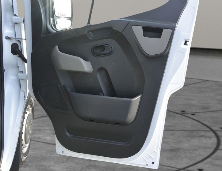 Renault Master Valník 2,3 l 96 kw