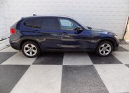 BMW X1 6