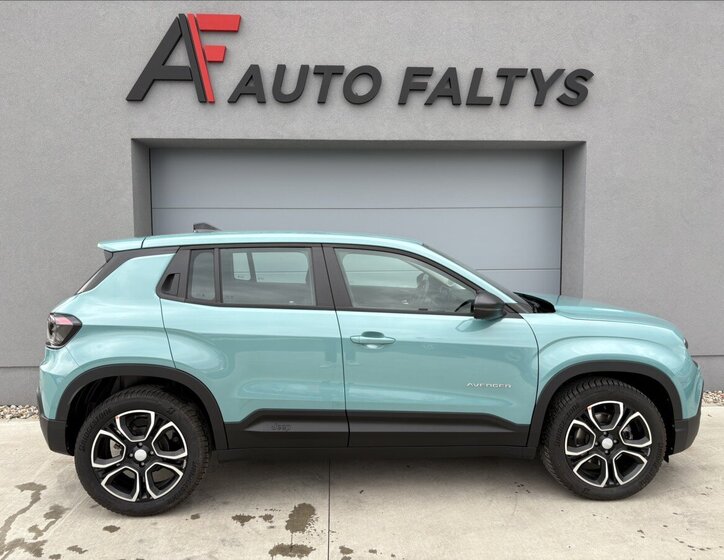 Jeep Avenger Sedan / Limuzína 1,2 l 74 kw