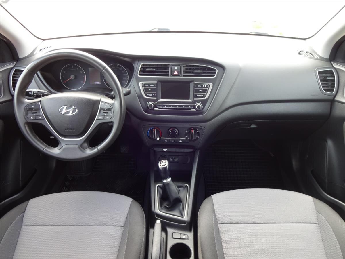 Hyundai i20 Hatchback 1,2 l 55 kw