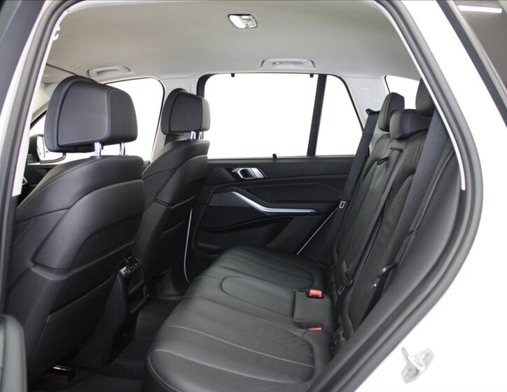 BMW X5 SUV / Terénní 3,0 l 245 kw