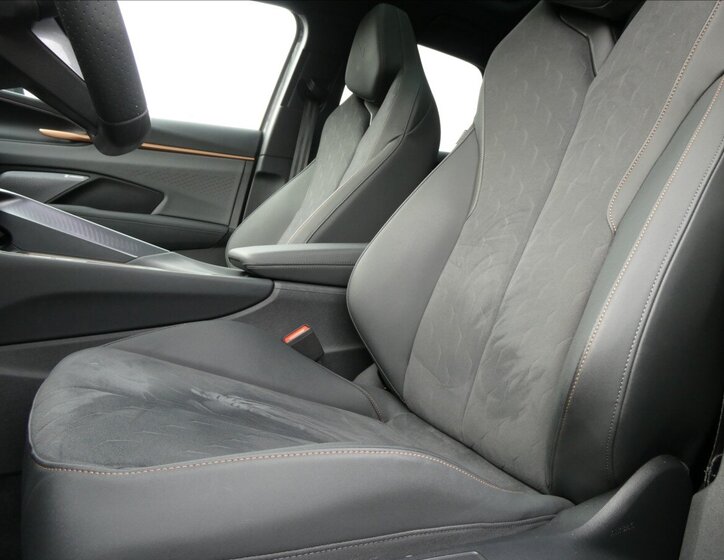 Cupra Terramar SUV 2,0 l 195 kw