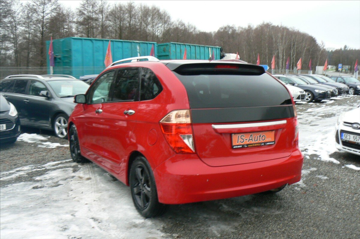 Honda FR-V