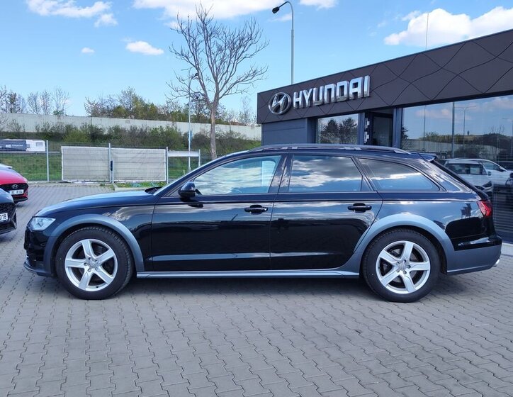 Audi A6 Allroad Kombi 3,0 l 160 kw