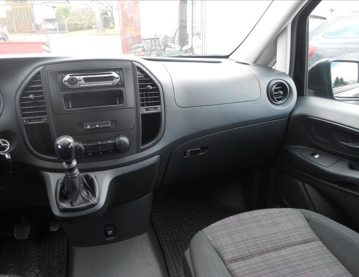 Mercedes-Benz Vito VAN / Minibus 2,1 l 120 kw