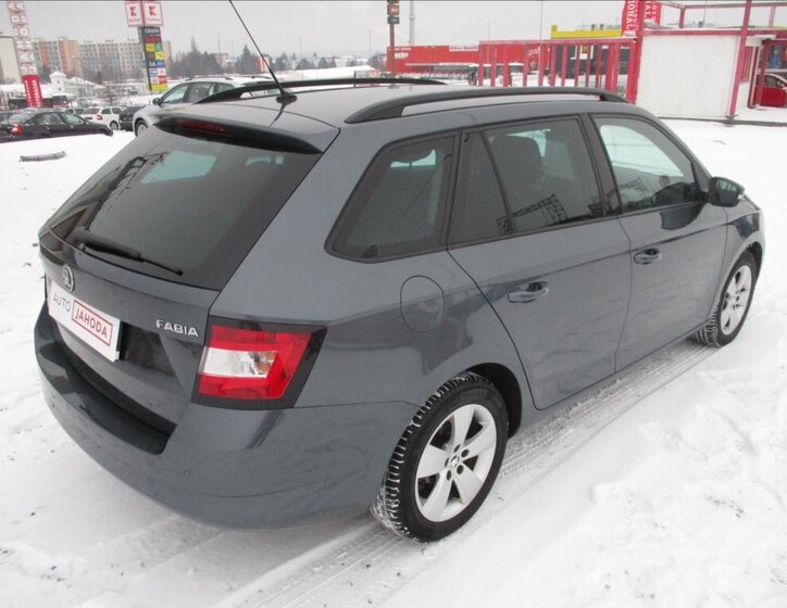 Škoda Fabia Kombi 1,4 l 66 kw