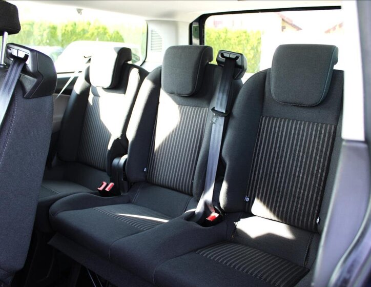 Ford Tourneo Custom 26