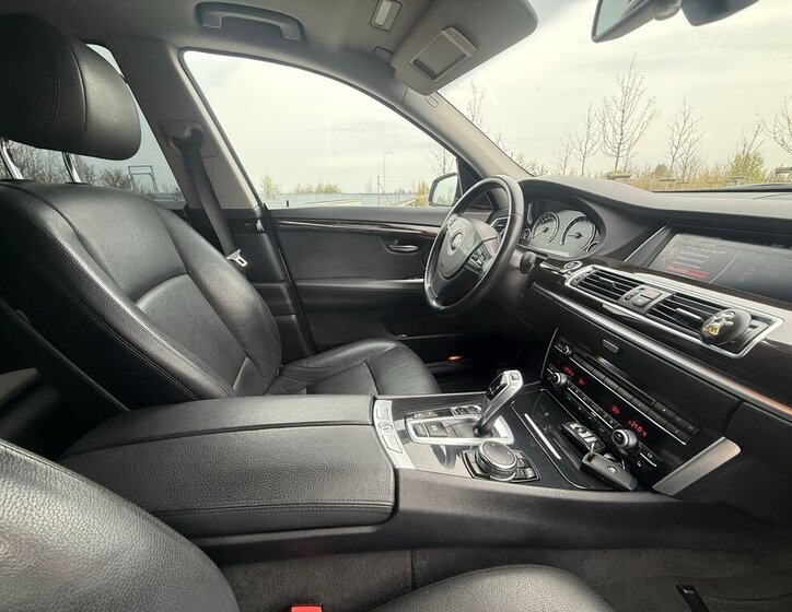 BMW Řada 5 Sedan / Limuzína 3,0 l 190 kw