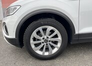 Volkswagen T-Roc 59