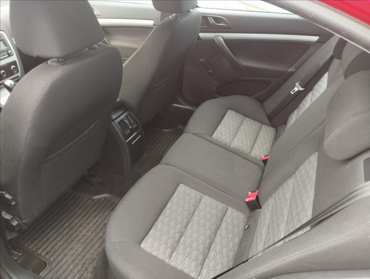 Škoda Octavia Liftback 1,4 l 90 kw