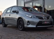 Toyota Auris 5