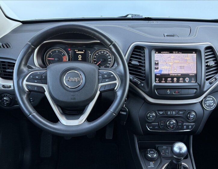 Jeep Cherokee SUV 2,0 l 103 kw