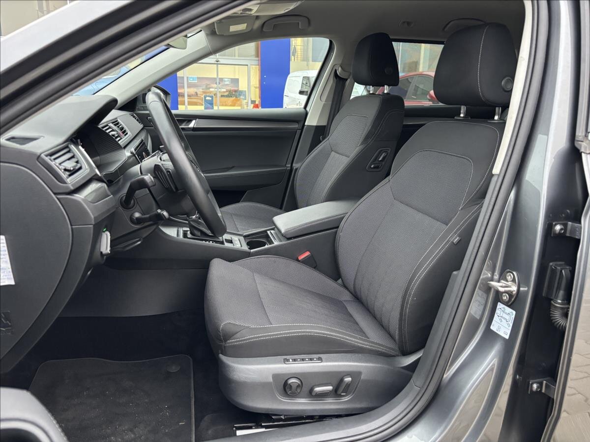 Škoda Superb Kombi 2,0 l 110 kw