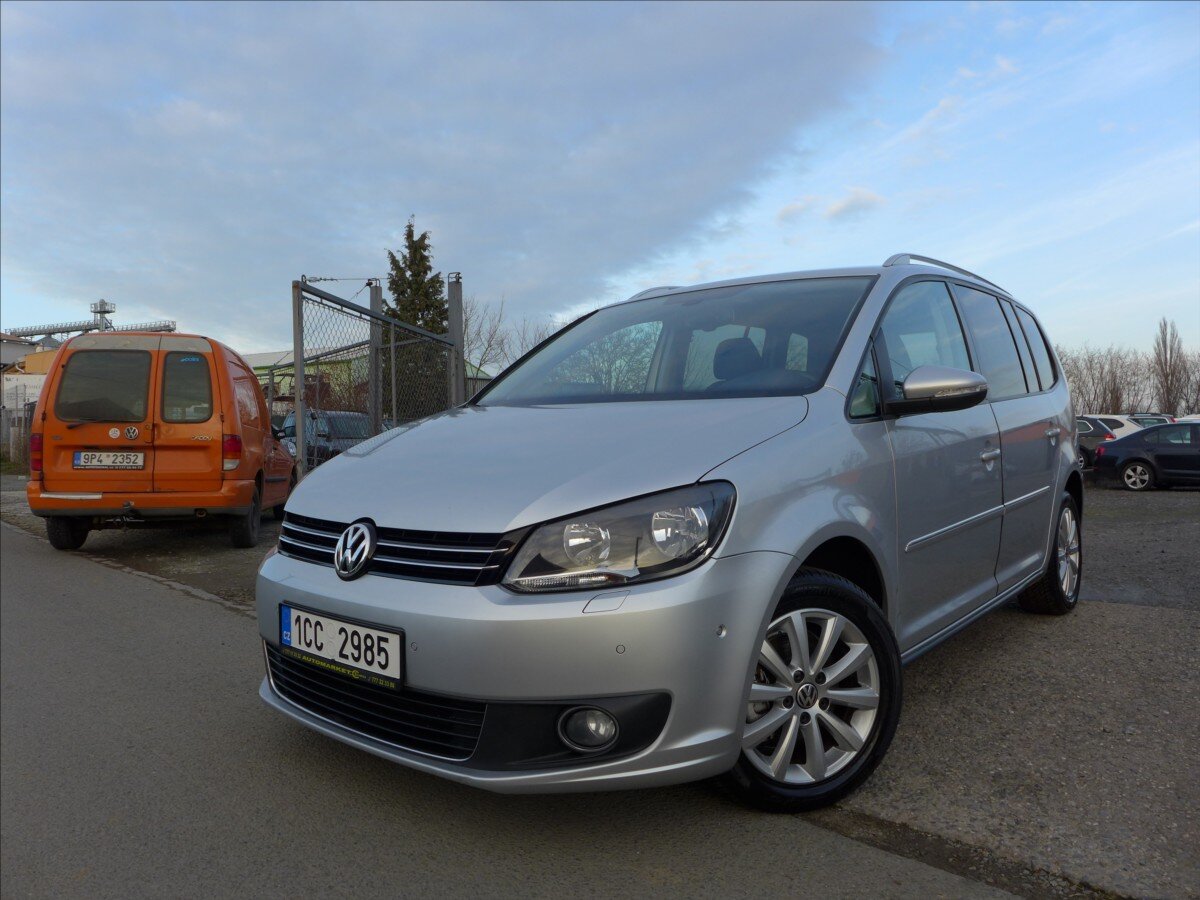 Volkswagen Touran Kombi 1,6 l 77 kw