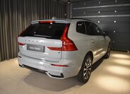 Volvo XC60 SUV / Terénní 2,0 l 145 kw