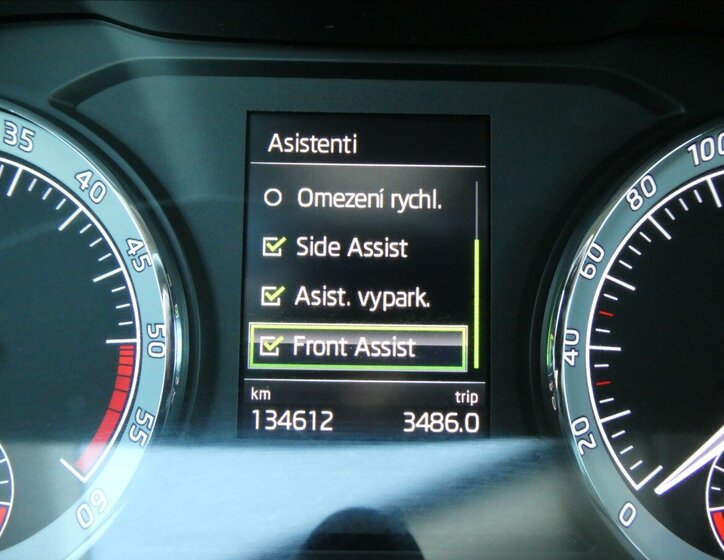 Škoda Karoq SUV 2,0 l 110 kw