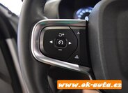 Volvo XC40 SUV 2,0 l 120 kw