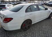 Mercedes-Benz Třídy E 6