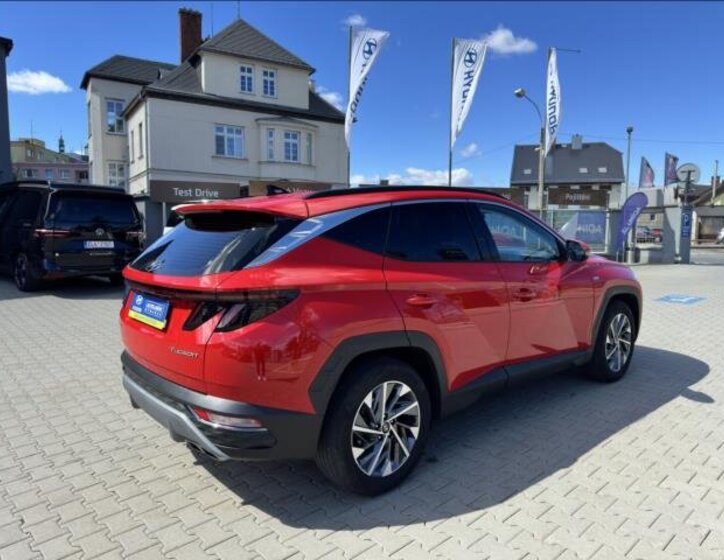 Hyundai Tucson SUV / Terénní 1,6 l 110 kw
